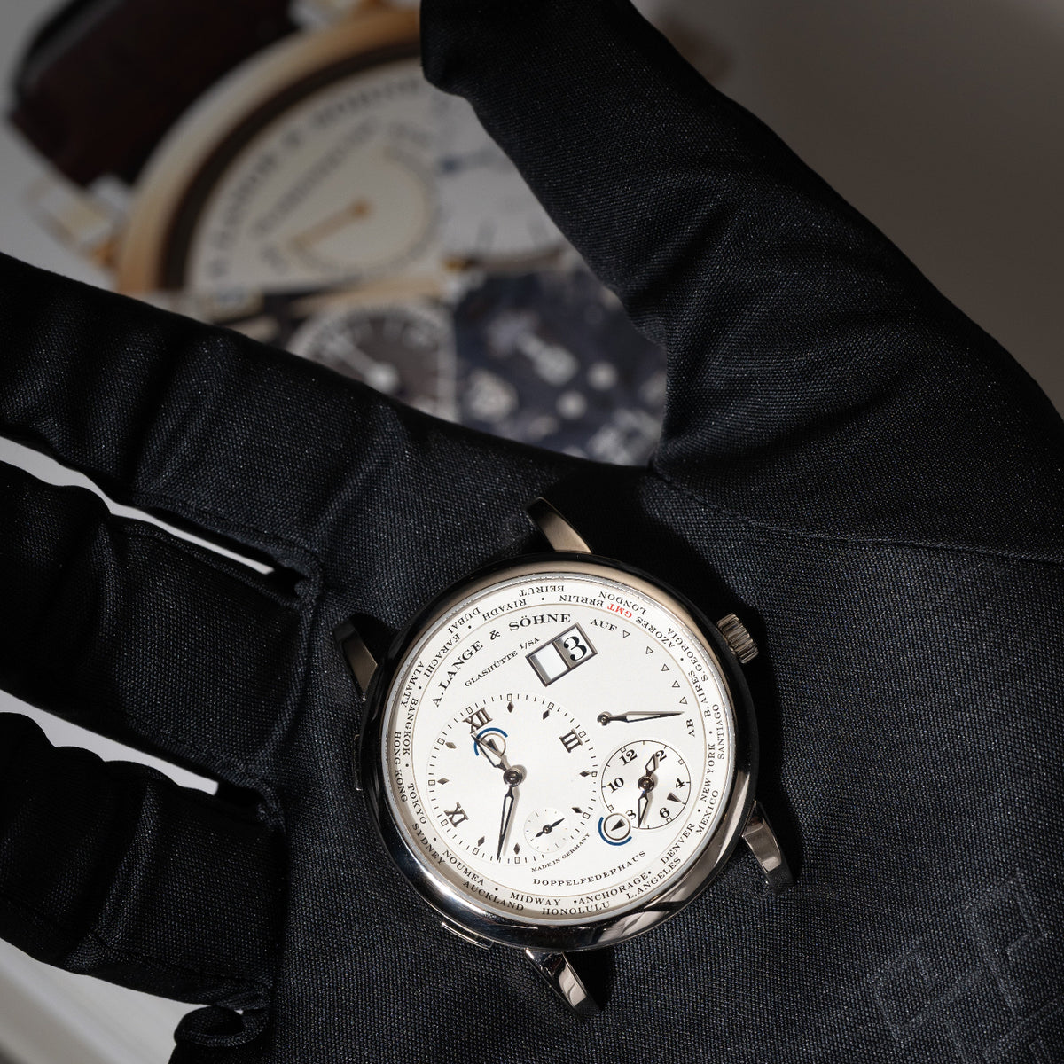 Lange 1 Time Zone 116.039