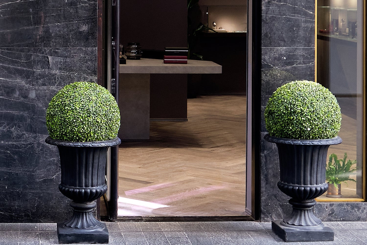 Independent Voices — Exhibition at Perpétuel Gallery