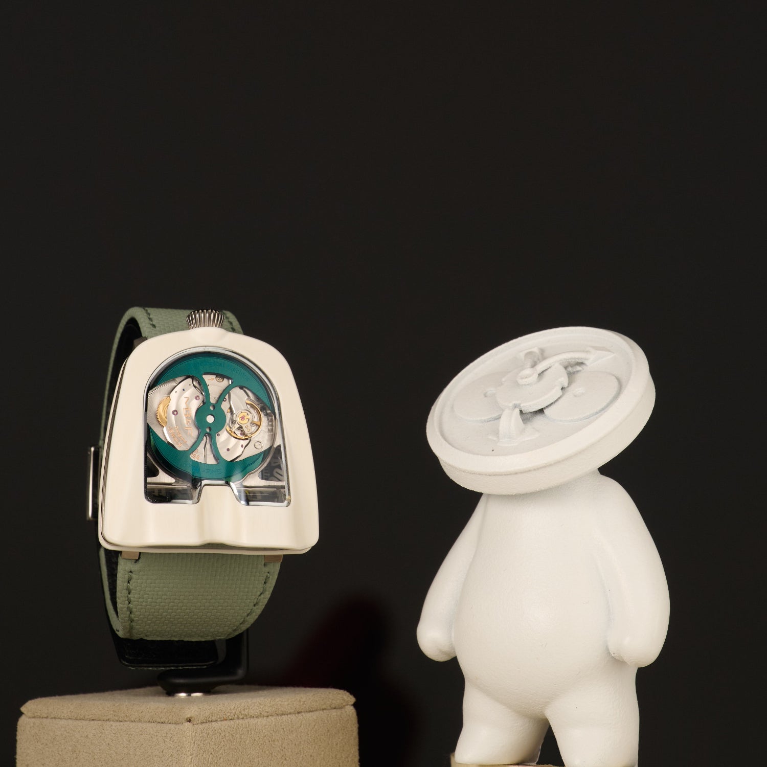 MB&F HM8 Mark 2 White