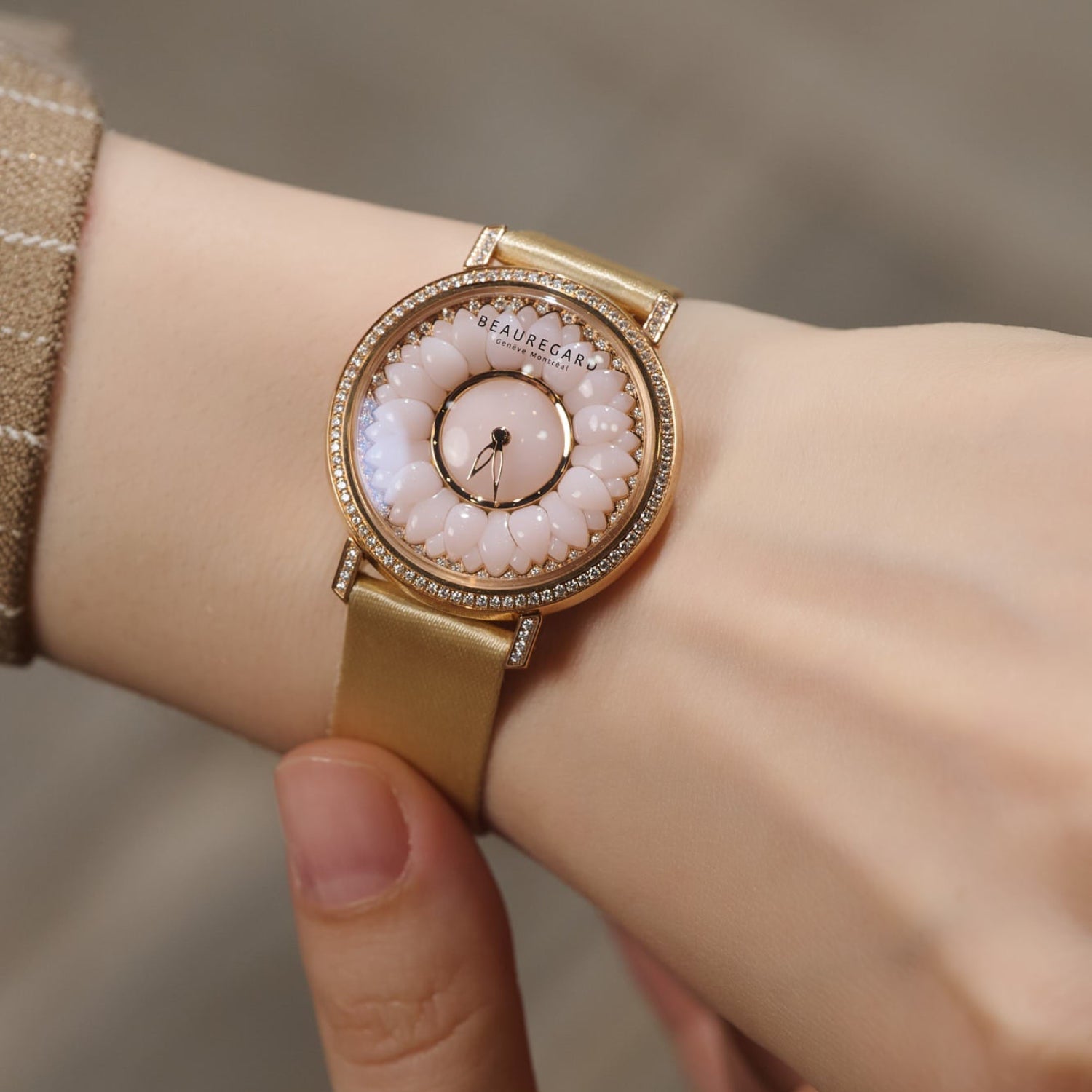 Lili Bouton Pink Opal